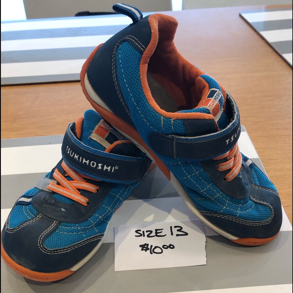 Boys shoes